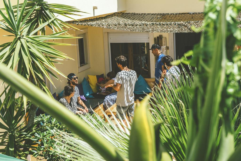 Cliff Surf House Hostel Santa Cruz  Bagian luar foto