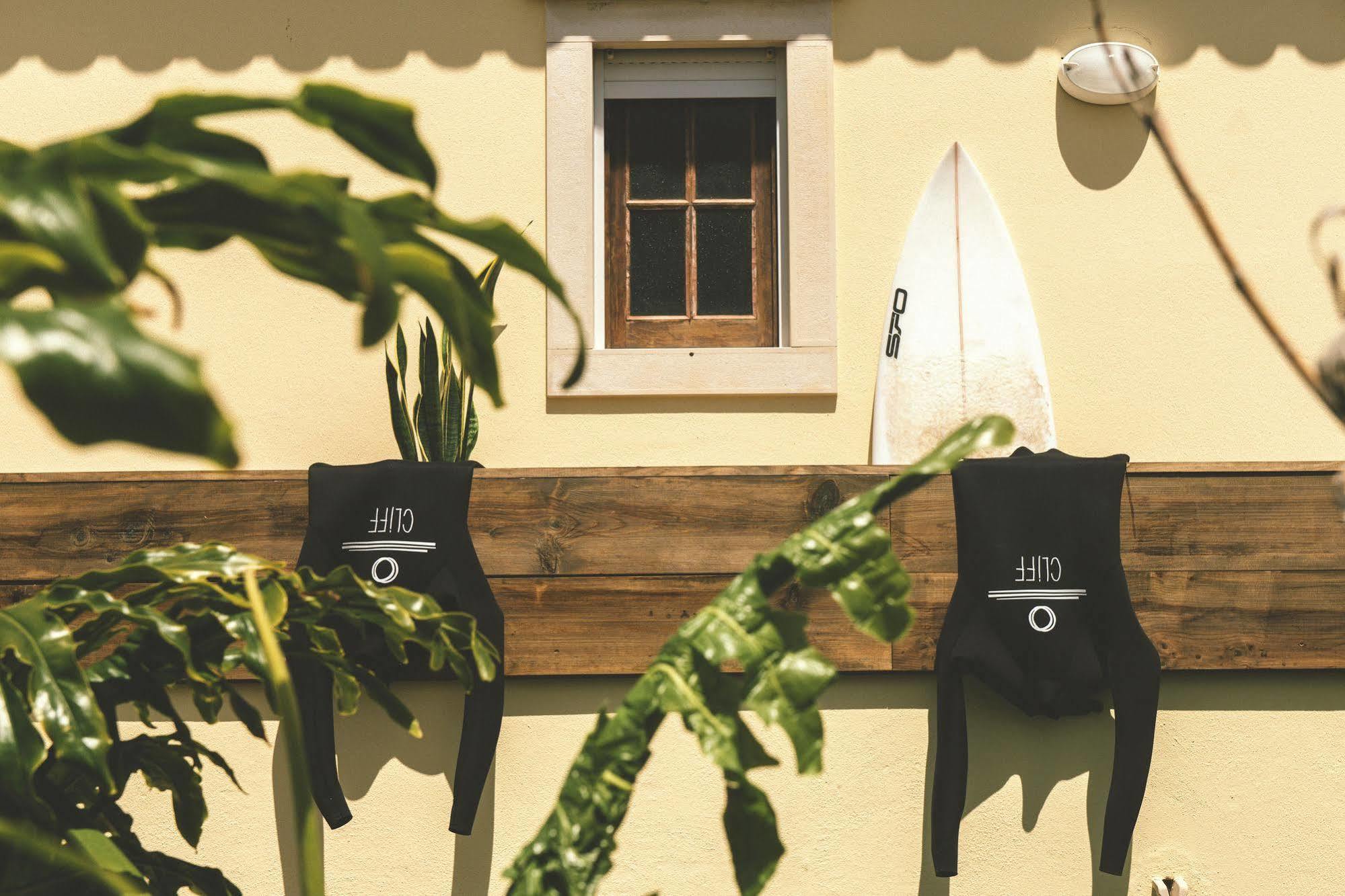 Cliff Surf House Hostel Santa Cruz  Bagian luar foto