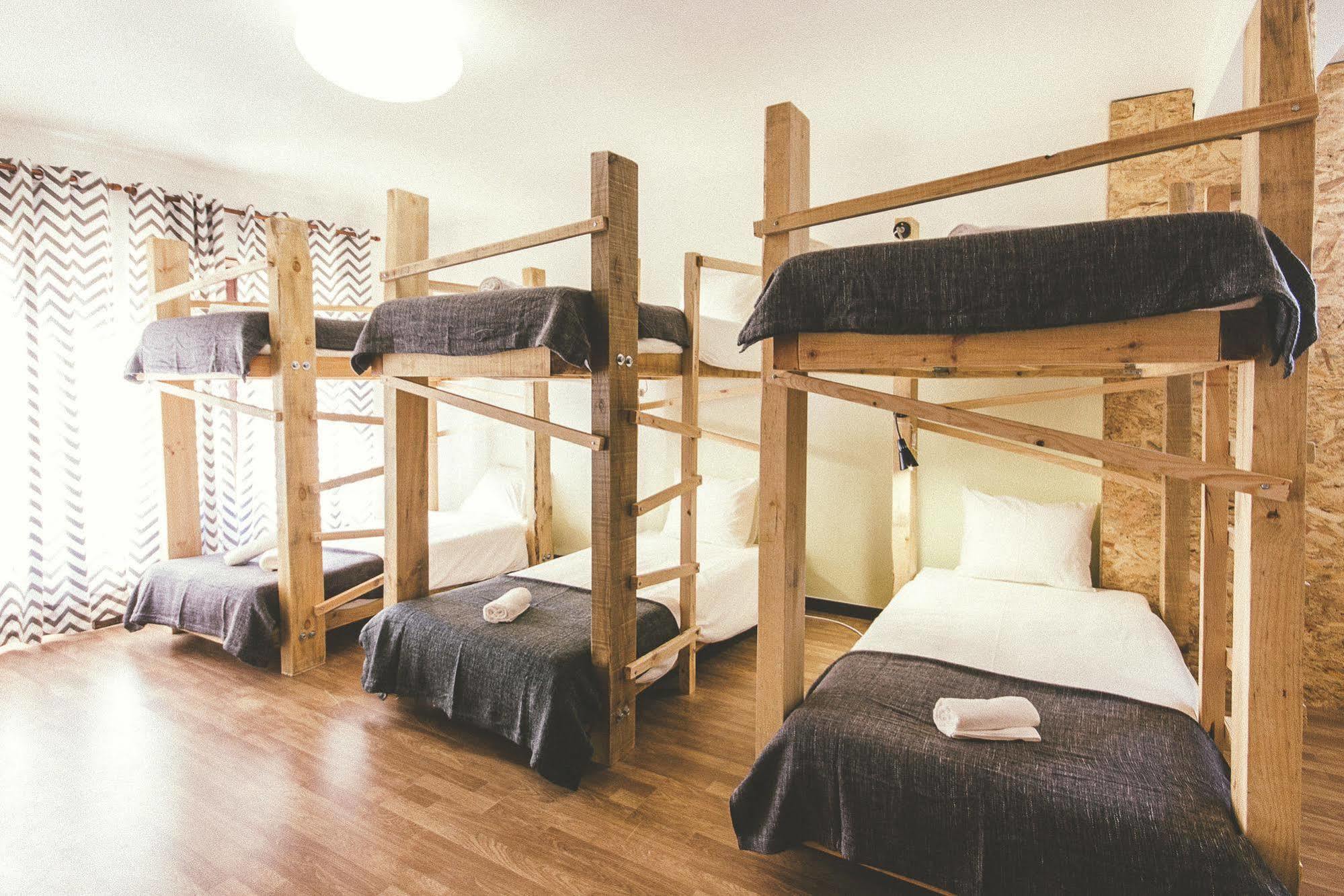 Cliff Surf House Hostel Santa Cruz  Bagian luar foto